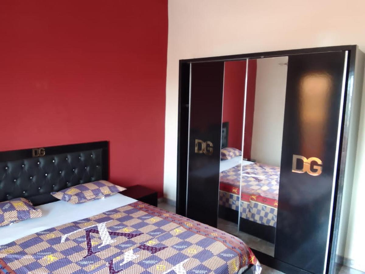 Residence Des Almadi Dakar Luaran gambar