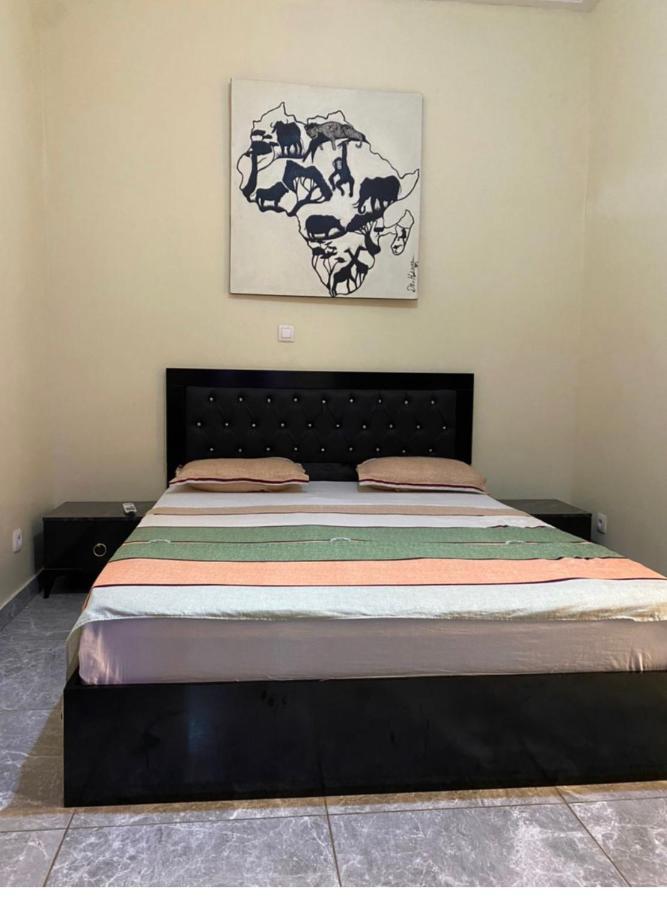 Residence Des Almadi Dakar Luaran gambar